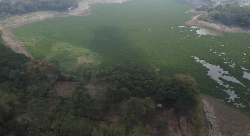Bantaran Sungai Citarum yang menjadi bagian wilayah Kawedanaan Rongga (foto: Kisah Tanah Sunda)