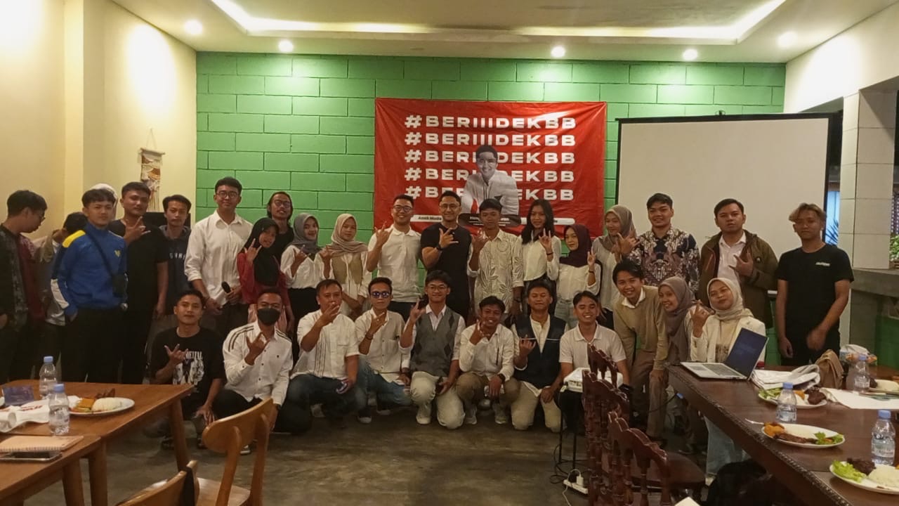 #BERIIIDEKBB: Luapan Keluh Kesah Gen Z dalam Diskusi Terbuka Bersama Calon Bupati KBB Hengki Kurniawan
