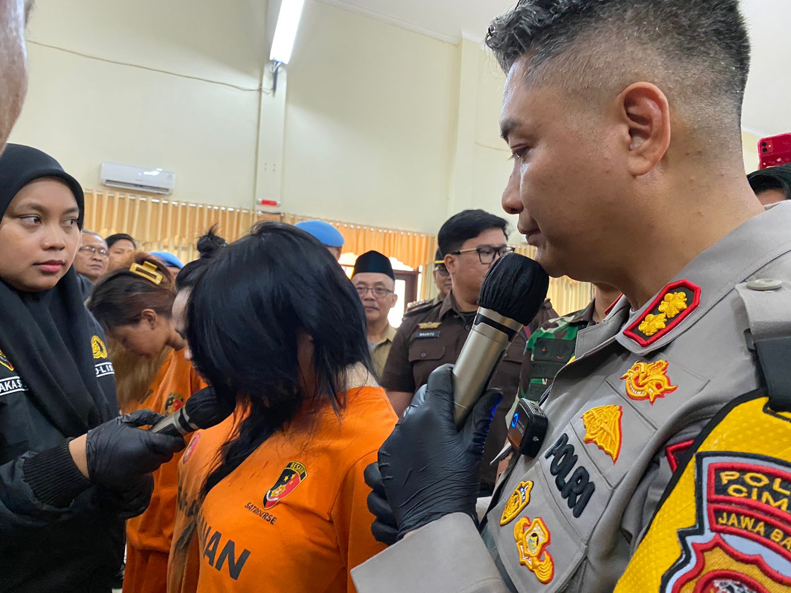 Selebgram ditangkap terkait promosi judi online. (Foto: Info Bandung Barat)