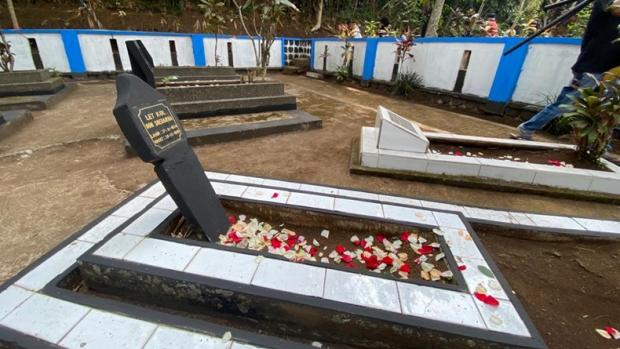 Menjelang Hari Pahlawan dan Ingatan Tentang Pahlawan-Pahlawan Tanpa Nama di Pelukan Tanah Batujajar Barat