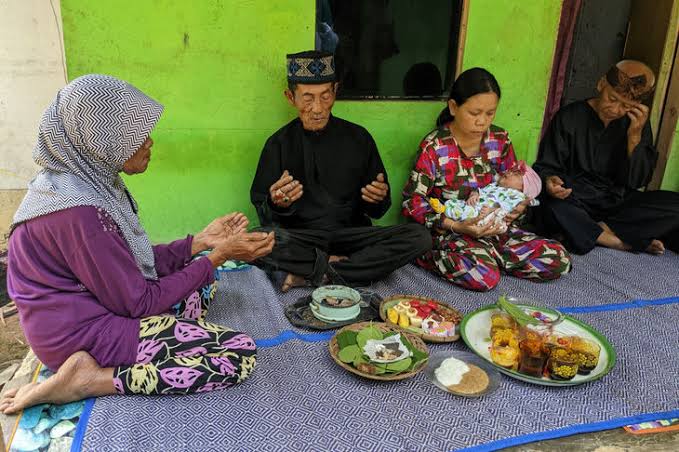 Upacara Puput Puseur, Manifestasi Kerukunan yang Dipercaya Masyarakat Kampung Parakansalam Cipatat